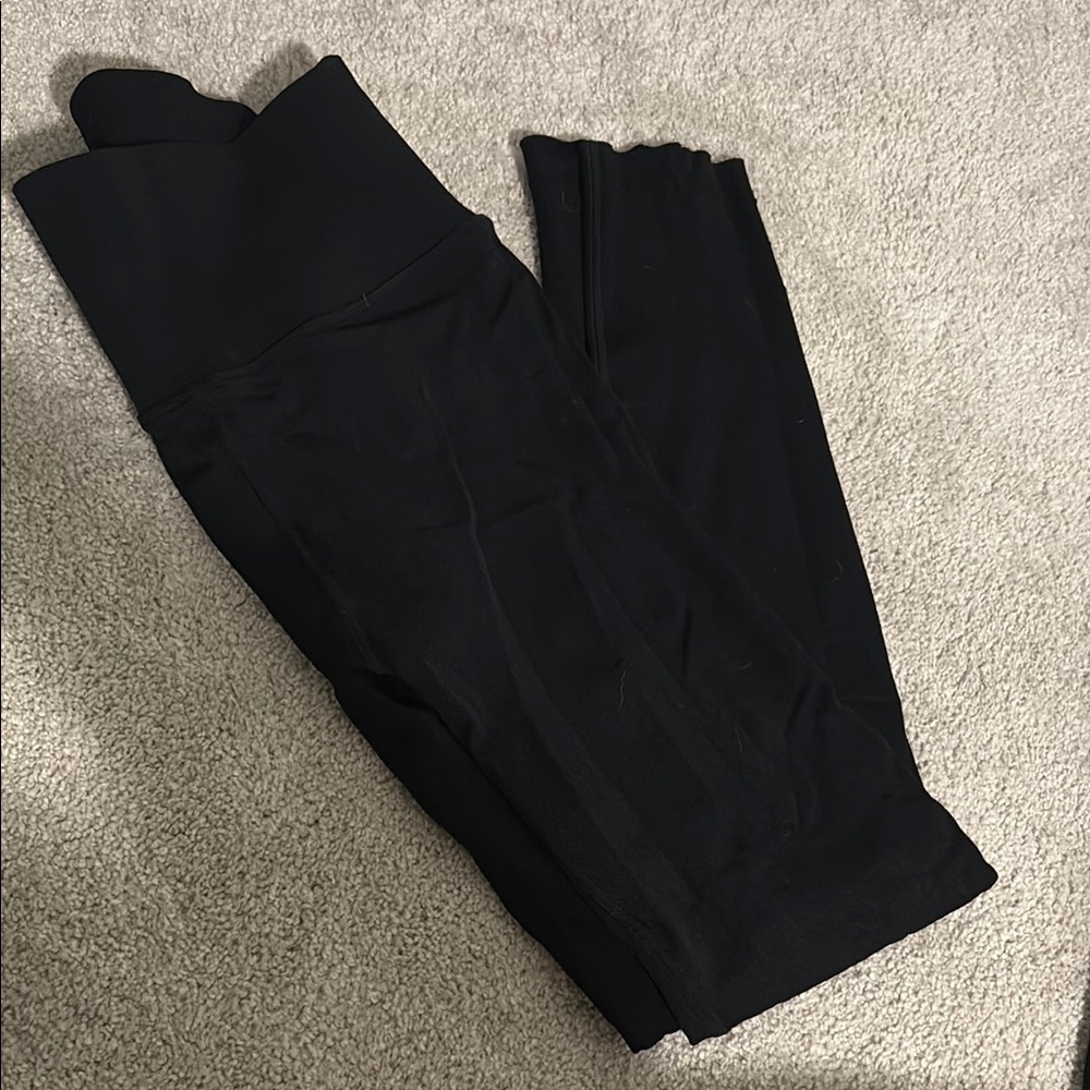 NWOT Fabletics sculpt knit Black Leggings